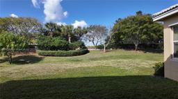 Picture of 2355 Bellarosa Cir, Royal Palm Beach, FL 33411