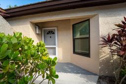 Picture of 48 N Ironwood Way N, Palm Beach Gardens, FL 33418