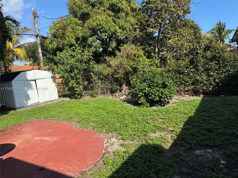 Picture of 1077 NE 157Th Ter, North Miami Beach FL 33162