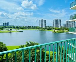 Picture of 20000 E Country Club Dr # 806, Aventura, FL 33180