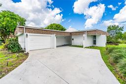 Picture of 4704 Bayberry Ln, Tamarac, FL 33319