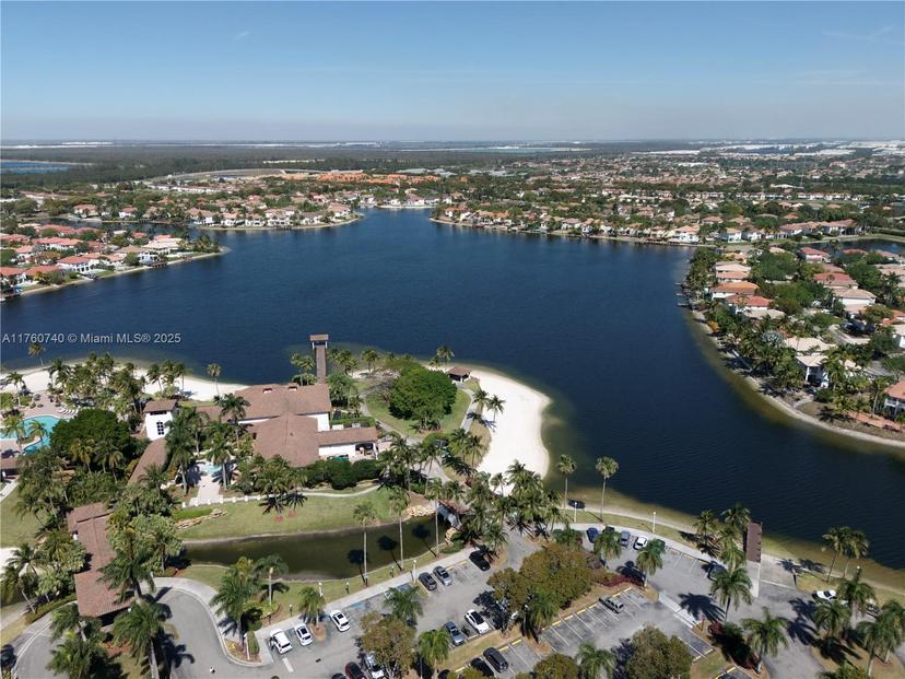 Picture of 10770 NW 66Th St # 301, Doral FL 33178