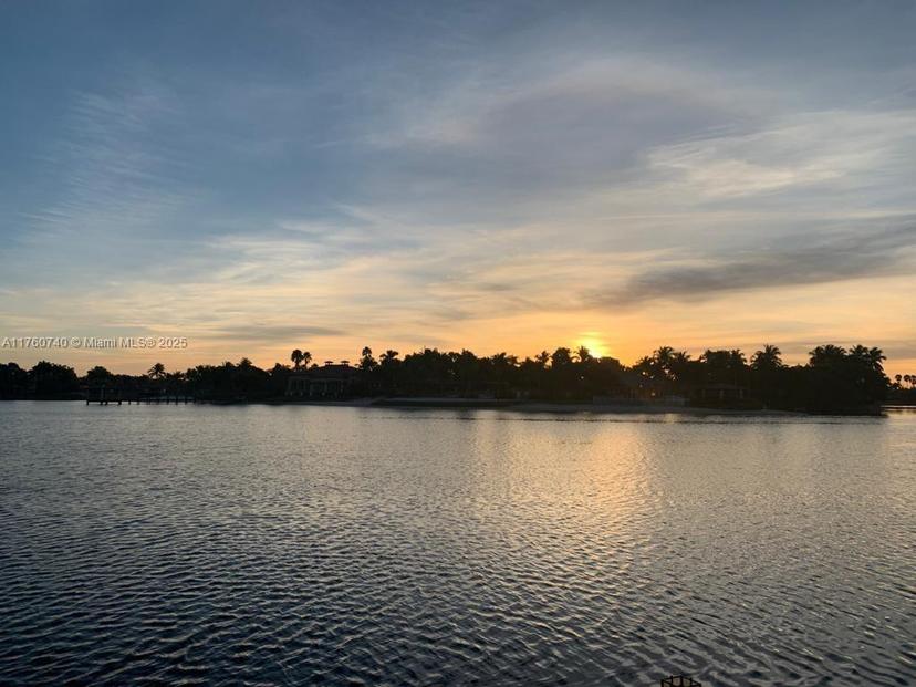 Picture of 10770 NW 66Th St # 301, Doral FL 33178