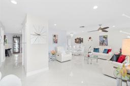 Picture of 9105 NW 72Nd Ct, Tamarac, FL 33321