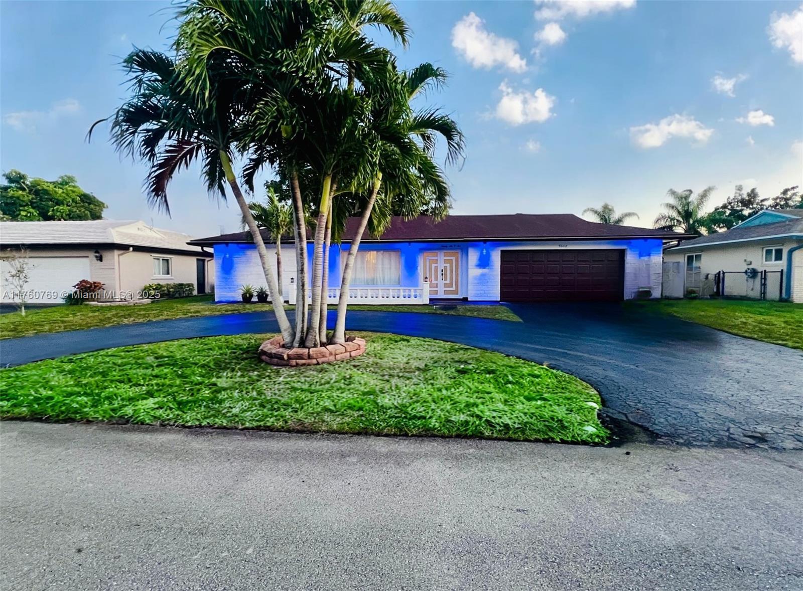 Picture of 9602 NW 66Th St, Tamarac, FL 33321