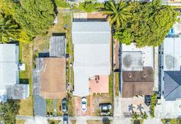 Picture of 359 W 12Th St, Hialeah, FL 33010