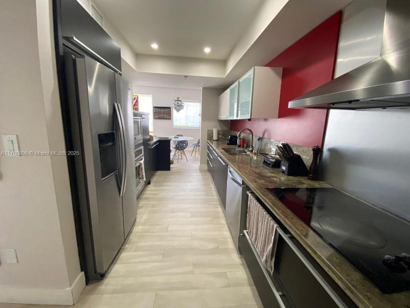 Picture of 50 Ocean Lane Dr # 404, Key Biscayne FL 33149