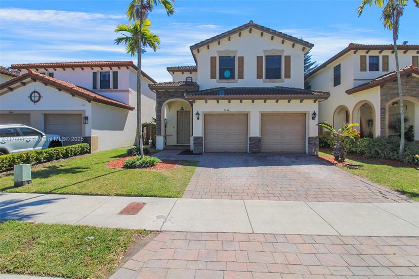 Picture of 9244 SW 227Th Ln, Cutler Bay FL 33190
