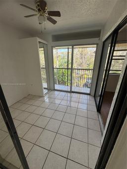 Picture of 8773 Shadowwood Blvd # 303, Coral Springs, FL 33071