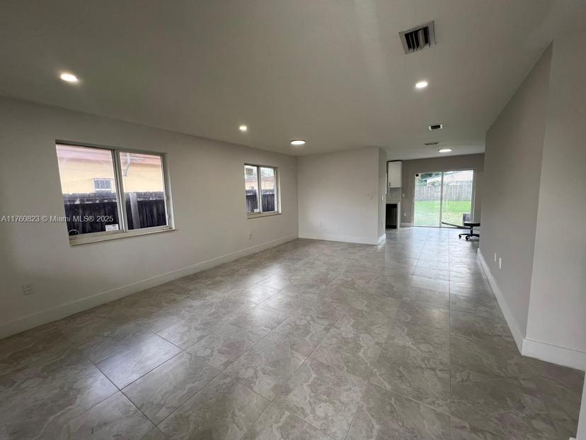 Picture of 3170 NW 92Nd St, Miami FL 33147