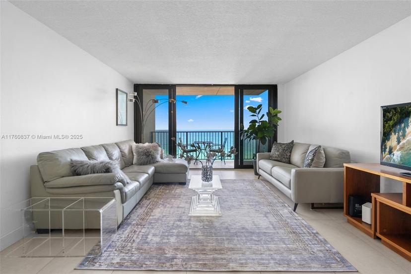 Picture of 2201 S Ocean Dr # 1102, Hollywood FL 33019
