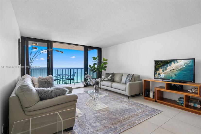Picture of 2201 S Ocean Dr # 1102, Hollywood FL 33019