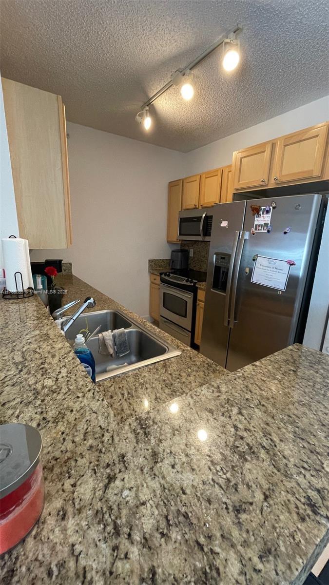 Picture of 6001 SW 70Th St # 629, South Miami FL 33143