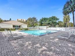 Picture of 3300 W Rolling Hills Cir # 401, Davie FL 33328