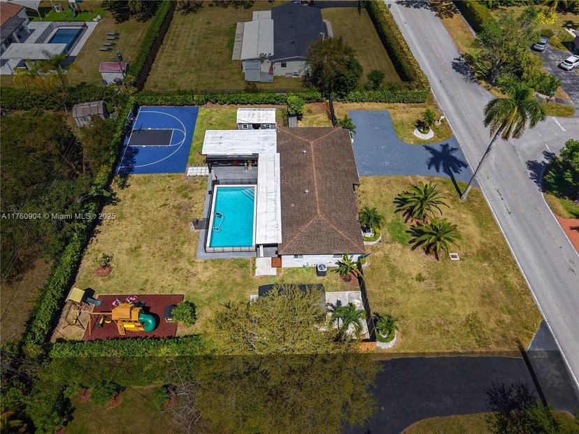 Picture of 11300 SW 107Th Ave, Miami FL 33176