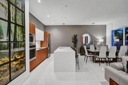 Picture of 1801 NE 13Th St # 1821, Fort Lauderdale, FL 33304