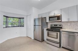 Picture of 2930 SE 12Th Rd # 31, Homestead, FL 33035