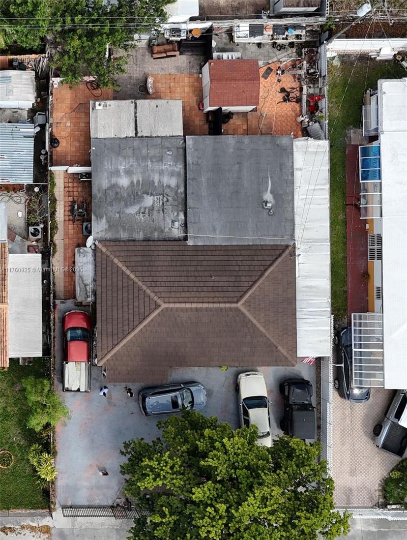Picture of 825 E 9Th Ln, Hialeah FL 33010