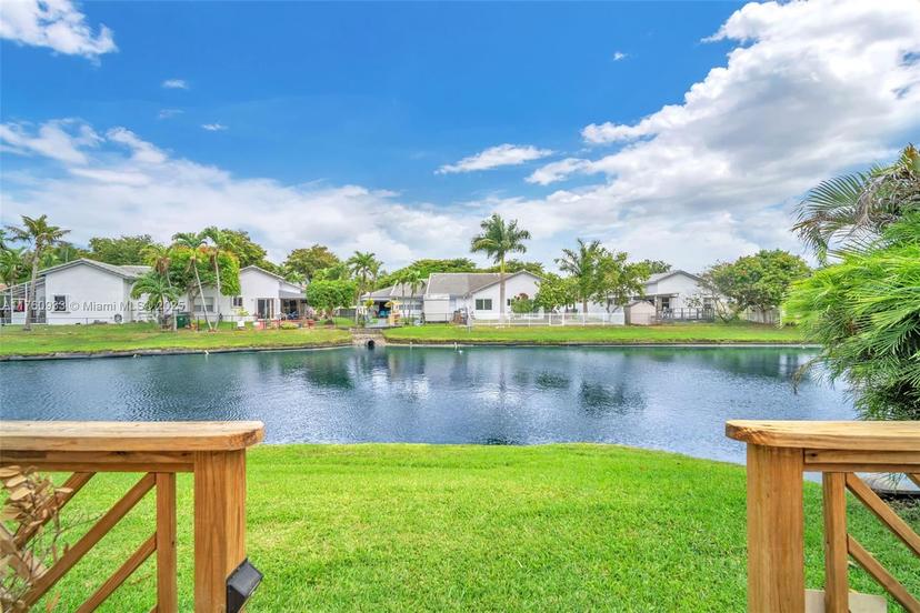 Picture of 3446 NW 79Th Way, Davie FL 33024
