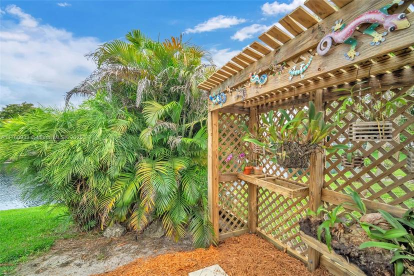 Picture of 3446 NW 79Th Way, Davie FL 33024