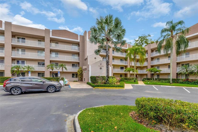 Picture of 7711 Trent Dr # 106, Tamarac FL 33321