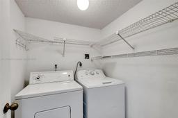 Picture of 8800 SW 123 Ct # J204, Miami, FL 33186