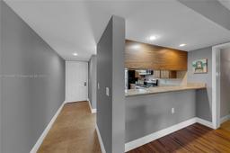 Picture of 6025 Balboa Cir # 204, Boca Raton, FL 33433
