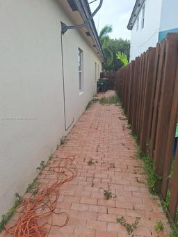 Picture of 2364 NE 4Th St, Homestead, FL 33033