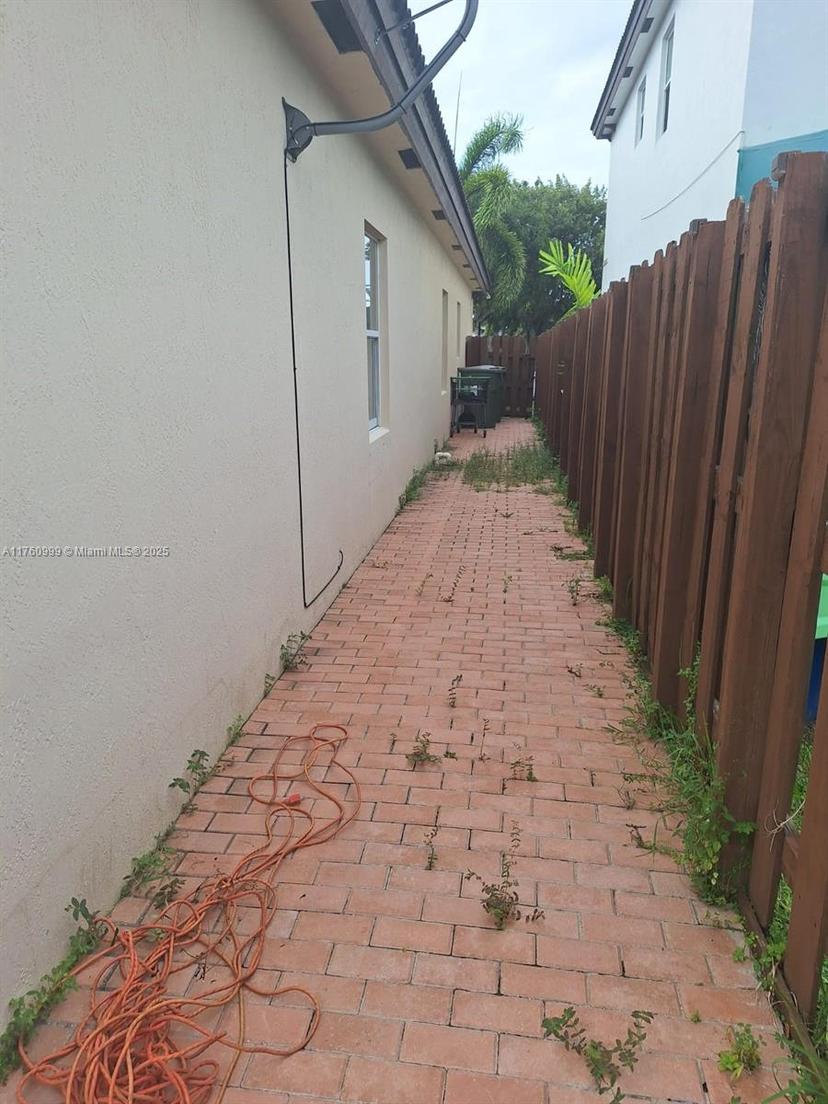 Picture of 2364 NE 4Th St, Homestead FL 33033