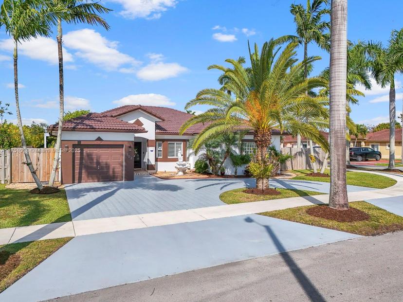 Picture of 702 SE 14Th Ave, Homestead FL 33033