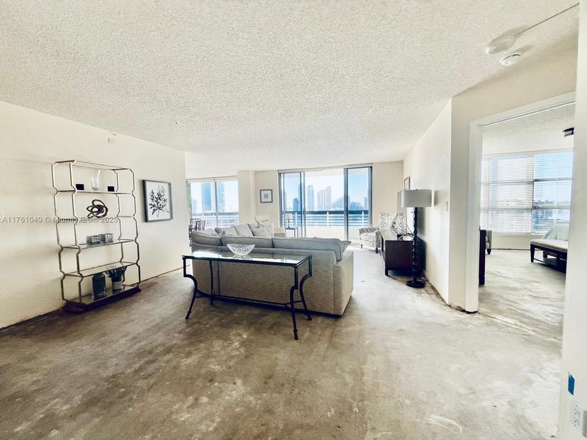 Picture of 3530 Mystic Pointe Dr # 2210, Aventura FL 33180