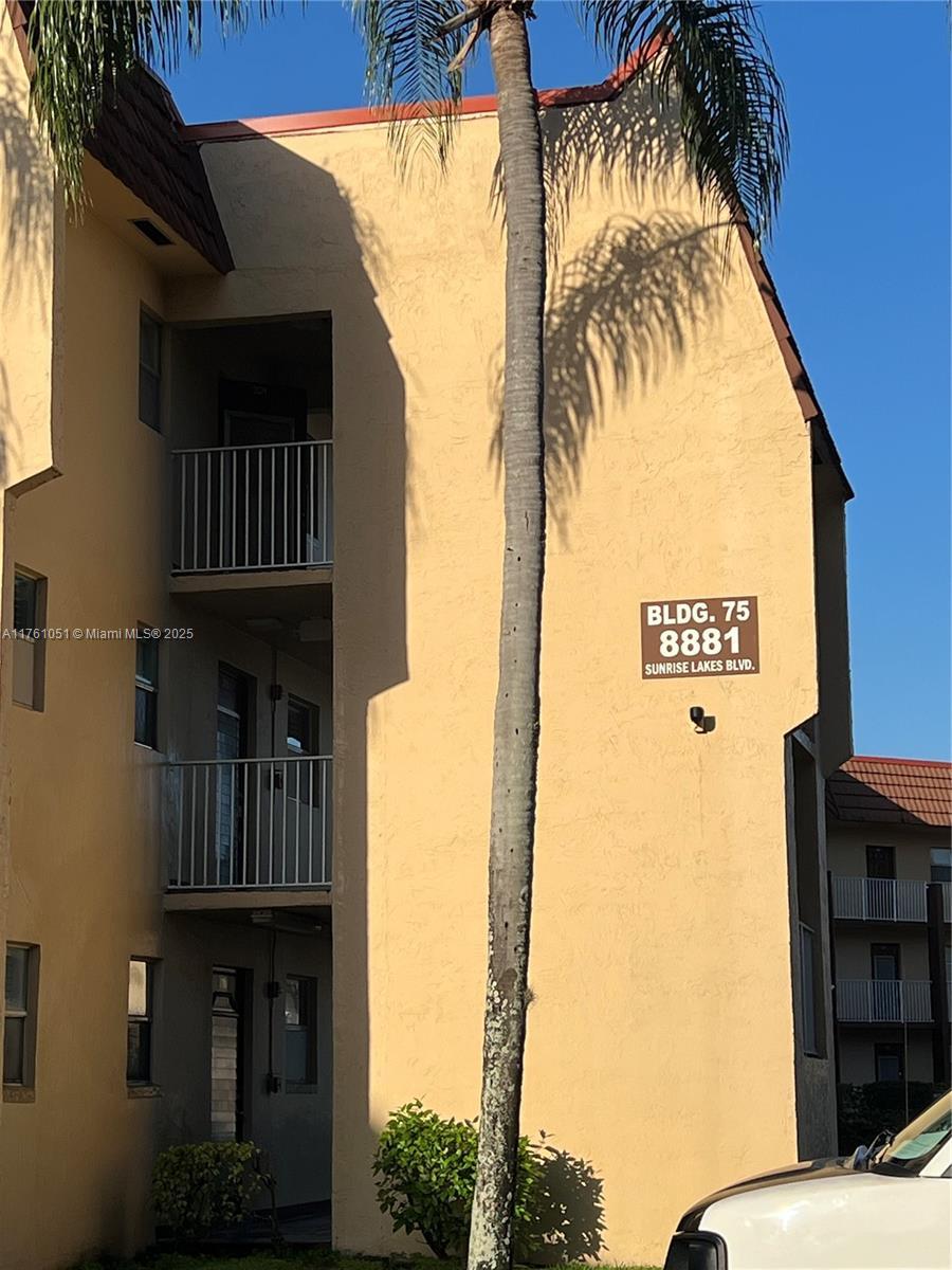 Picture of 8881 Sunrise Lakes Blvd # 108, Sunrise, FL 33322