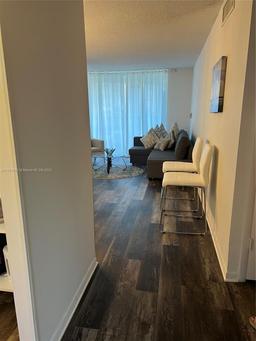 Picture of 8881 Sunrise Lakes Blvd # 108, Sunrise, FL 33322