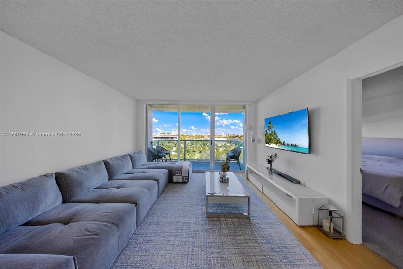 Picture of 650 West Ave # 704, Miami Beach FL 33139