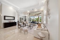 Picture of 2458 Provence Ct, Weston, FL 33327