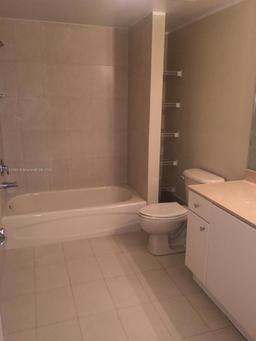 Picture of 2550 SW 27Th Ave # 304, Miami, FL 33133