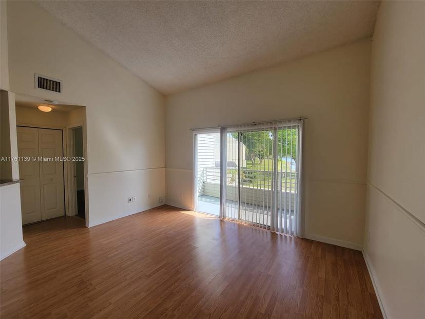 Picture of 3453 NW 44Th St # 201, Oakland Park FL 33309