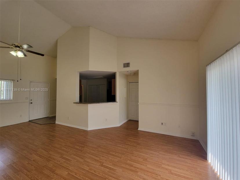 Picture of 3453 NW 44Th St # 201, Oakland Park FL 33309
