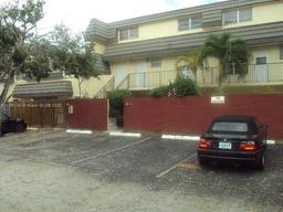 Picture of 8353 SW 137Th Ave # 8353, Miami, FL 33183