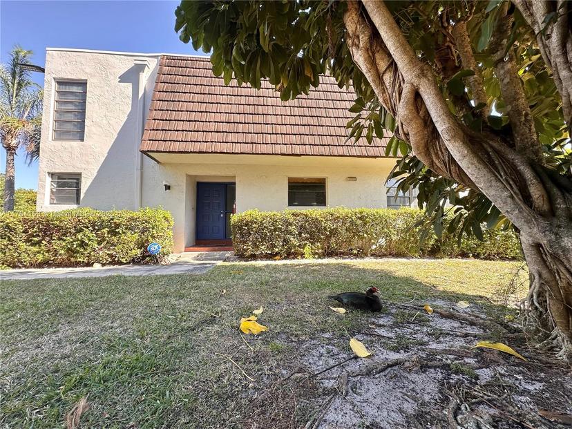 Picture of 1501 NW 90Th Way # 1501, Pembroke Pines FL 33024