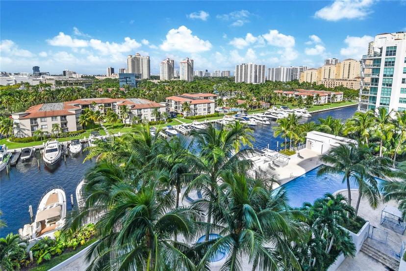 Picture of 3029 NE 188Th St # 818, Aventura FL 33180