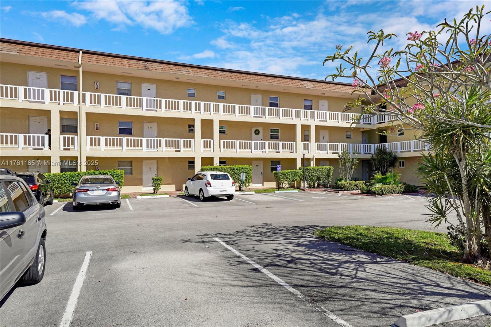 Picture of 3500 SW Natura Blvd # 307, Deerfield Beach, FL 33441