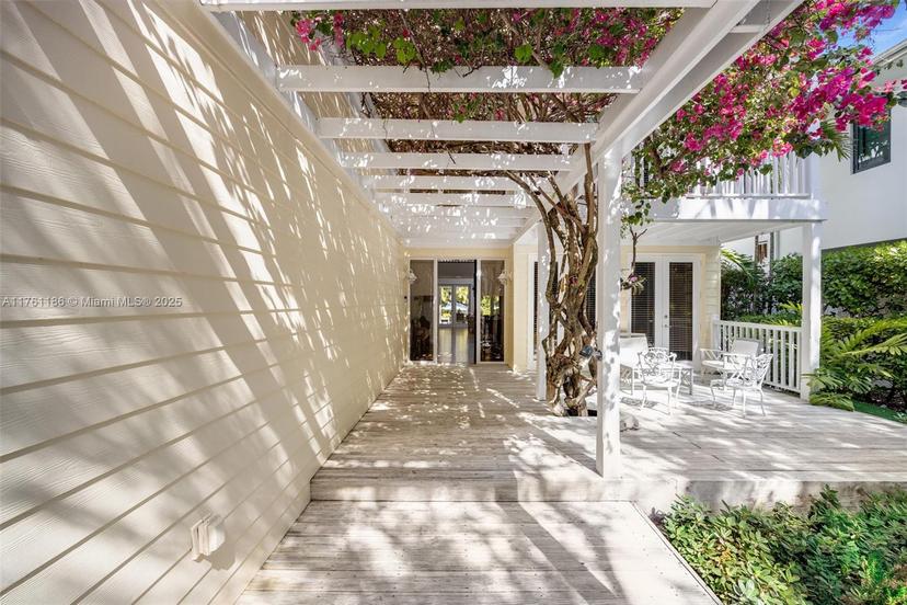 Picture of 1767 Micanopy Ave, Coconut Grove FL 33133