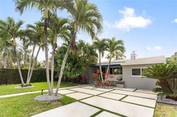 Picture of 840 NE 75Th St, Miami, FL 33138