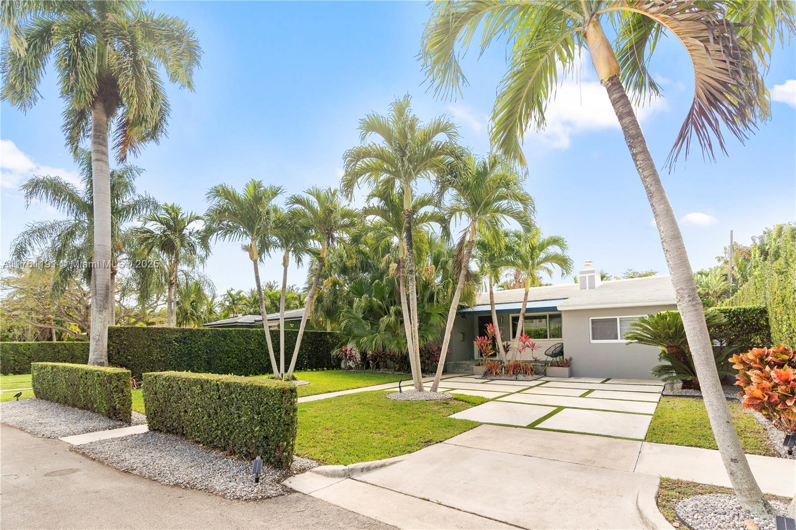 Picture of 840 NE 75Th St, Miami, FL 33138