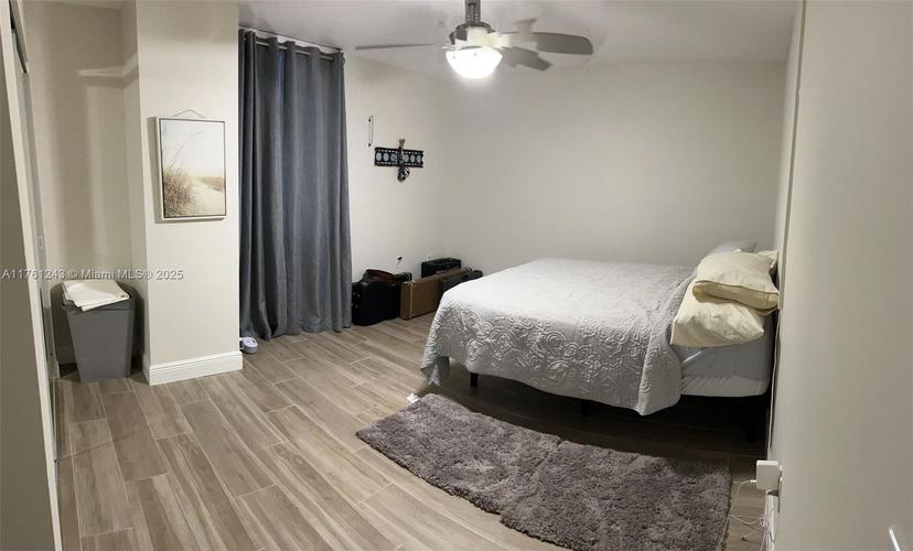 Picture of 800 N Miami Ave # 405, Miami FL 33136