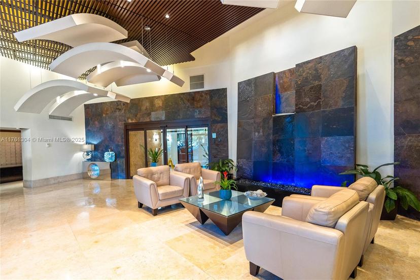 Picture of 3300 NE 191St St # 807, Aventura FL 33180