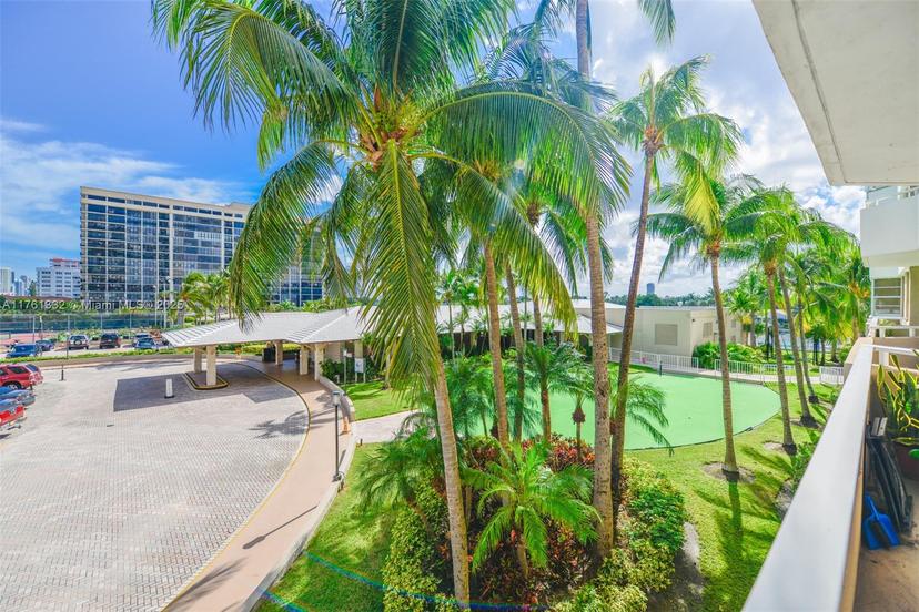 Picture of 1965 S Ocean Dr # 3P, Hallandale Beach FL 33009