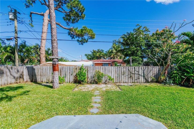 Picture of 4630 NE 5Th Ter, Oakland Park FL 33334