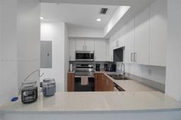 Picture of 10950 NW 82Nd St # 319, Doral, FL 33178
